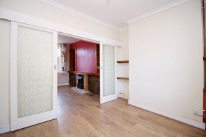 Sitting Room- click for photo gallery